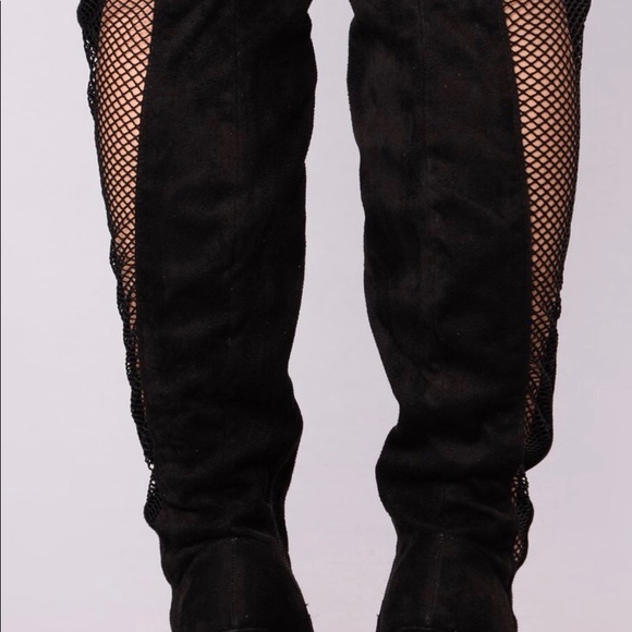 Fashion nova over the knee boots - Picture 4 of 4